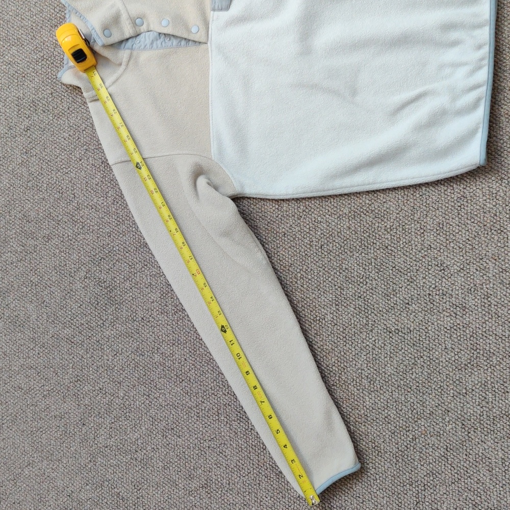 Patagonia Snap-T Synchilla fleece pullover sweater in white, beige and silver, M - Picture 13 of 13